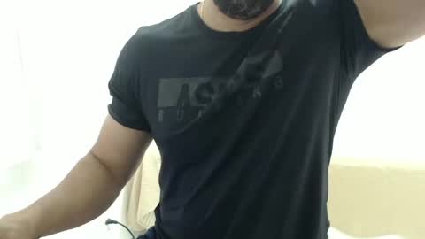 cashmastermuscle77 online show from November 11, 12:21 pm