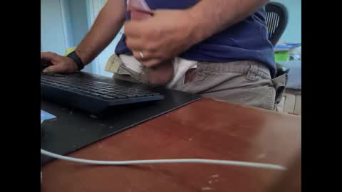 catmandoo21001 online show from September 19, 9:14 pm