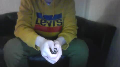 Snapshot of ccdeluxxx chatting on December 13, 5:16 am ccdeluxxx online show from December 13, 5:16 am