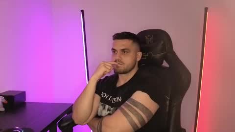 Octav online show from January 14, 1:27 pm