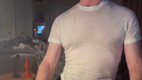 cfnmworkout1 online show from December 19, 12:56 am