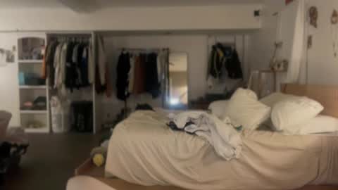 Kpapi online show from November 18, 4:05 am