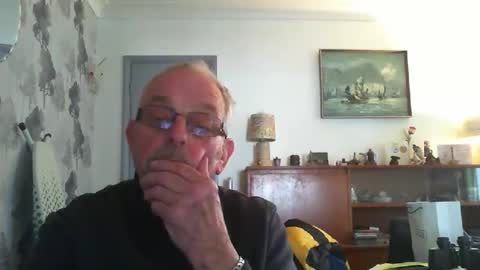 Champers online show from April 2, 12:57 pm