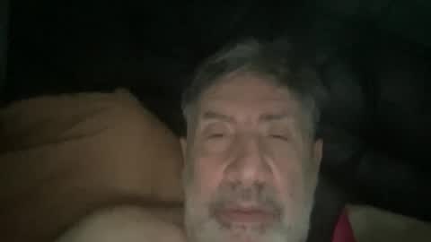 Snapshot of champsex305610 chatting on October 14, 9:27 am champsex305610 online show from October 14, 9:27 am