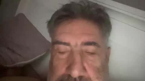 Snapshot of champsex305610 chatting on October 6, 11:31 pm champsex305610 online show from October 6, 11:31 pm