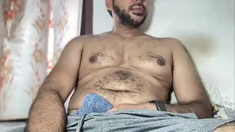 charles_dera35 online show from November 3, 3:54 am