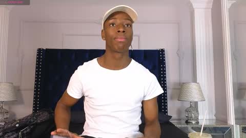 charlesbrown_ online show from April 21, 2:34 pm