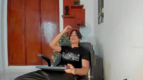 charley_morgan online show from March 9, 6:21 pm