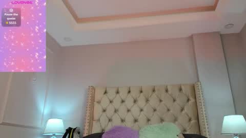    online show from January 12, 12:31 pm