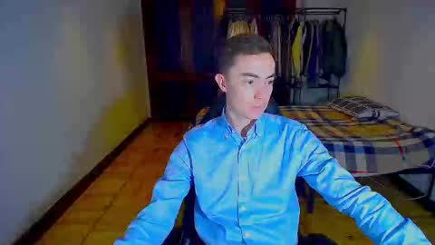 carlos reyes online show from January 30, 8:31 pm