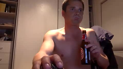 Snapshot of chaterbater79 chatting on October 12, 11:37 am chaterbater79 online show from October 12, 11:37 am