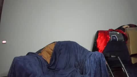 Snapshot of chefdev chatting on February 17, 7:36 am Chef Dev XXX online show from February 17, 7:36 am