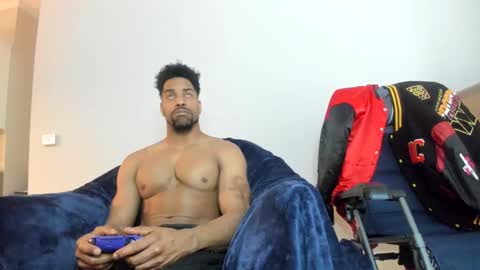 Snapshot of chefdev chatting on February 26, 10:40 pm Chef Dev XXX online show from February 26, 10:40 pm