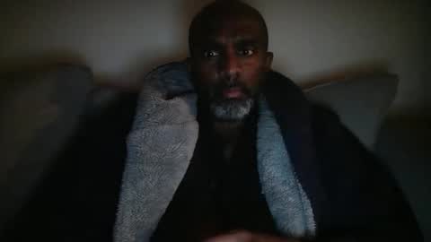 chenthu1979 online show from April 2, 11:07 am