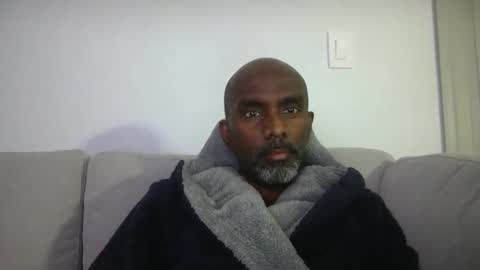 chenthu1979 online show from March 27, 11:22 am