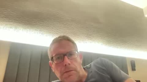 Snapshot of choupipat1 chatting on October 23, 12:47 am choupipat1 online show from October 23, 12:47 am