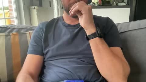 chris13abcd online show from December 2, 12:19 pm