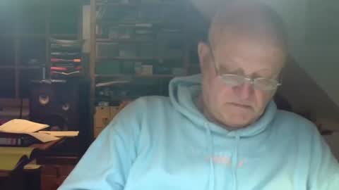 Chris online show from February 12, 8:59 pm