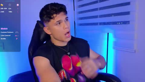 Chris Argent online show from October 8, 3:33 am