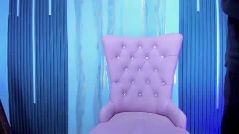 chris_evans00 online show from February 25, 12:28 pm