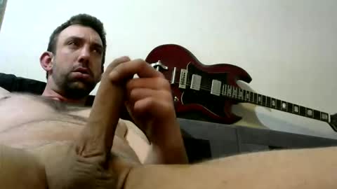 chris_horny91 online show from January 8, 11:10 pm