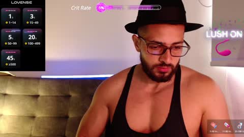 Snapshot of chris_magnum_ chatting on December 24, 6:17 pm cris         Twitter magnum101010 insta magnumc20 online show from December 24, 6:17 pm