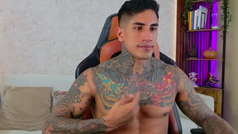 chris reilly online show from February 13, 9:42 pm