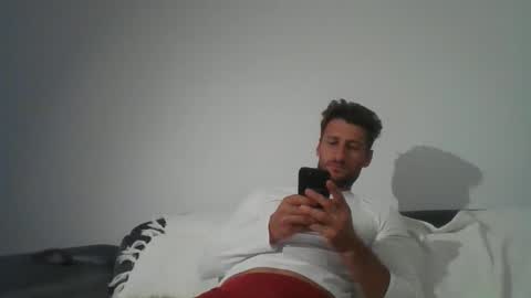 chrisaron online show from October 3, 3:44 am