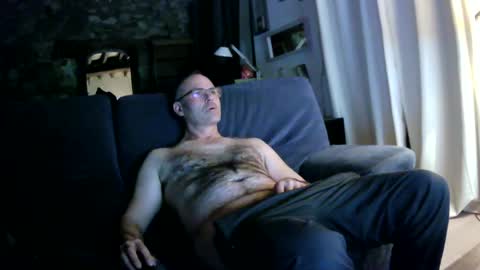 ChrisXoxo online show from February 21, 10:59 pm