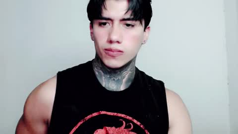 CHRIS  INDEPENT MODEL online show from September 12, 3:34 pm