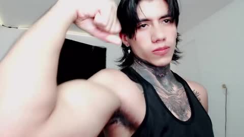 CHRIS  INDEPENT MODEL online show from February 18, 7:00 pm