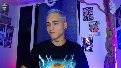 Christian Wang online show from December 11, 4:40 am