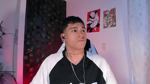 Christian Wang online show from May 28, 10:52 pm