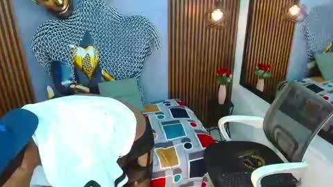 chrisshottx online show from June 22, 9:41 pm