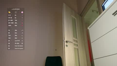 UPVOTE ME ------  ILL DO SOMETHING FOR FREE online show from March 26, 10:19 am