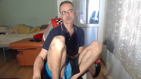 ChristiantBoy online show from May 16, 6:00 am