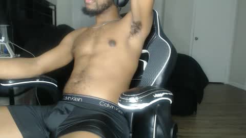 ChrisVacherx online show from March 12, 12:40 am