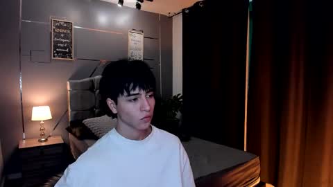 chrristopher77 online show from September 20, 4:18 pm