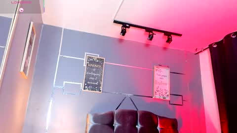 chrristopher77 online show from October 3, 3:17 pm