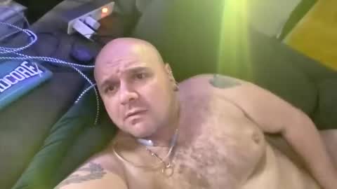 Chubbydutch man online show from October 25, 7:21 am