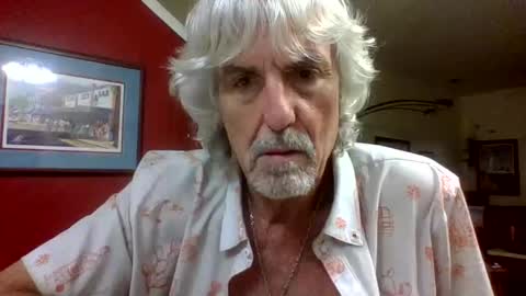 chuck354139 online show from October 29, 3:42 am