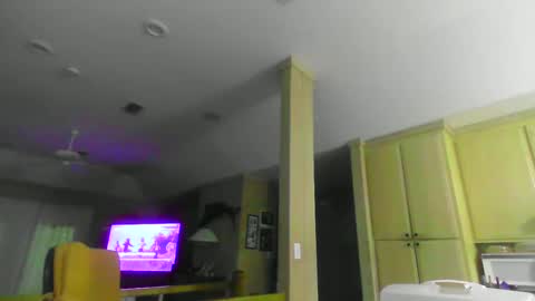 chuck354139 online show from December 10, 4:56 am