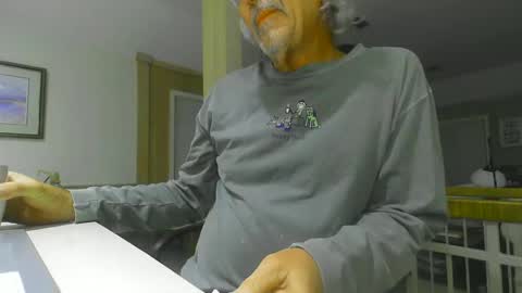 chuck354139 online show from March 4, 9:40 am