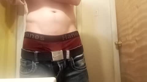 Snapshot of ciestep8216 chatting on February 27, 10:42 pm ciestep8216 online show from February 27, 10:42 pm