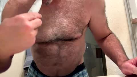 Snapshot of cj3d2 chatting on October 6, 3:44 am Cjd32 online show from October 6, 3:44 am