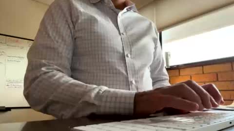 Snapshot of cj3d2 chatting on October 16, 8:17 pm Cjd32 online show from October 16, 8:17 pm