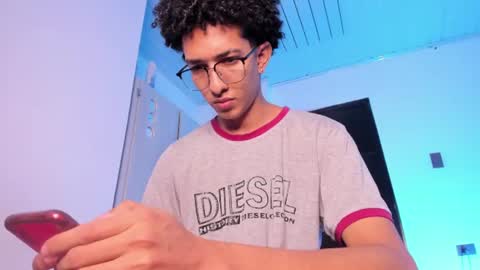 cj_davis1 online show from July 1, 5:19 am