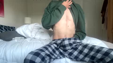 Snapshot of ckeefer96 chatting on February 18, 5:44 pm ckeefer96 online show from February 18, 5:44 pm