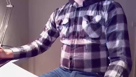 clamshive7 online show from January 9, 9:42 pm