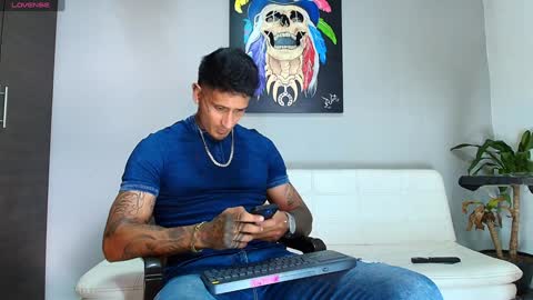 Snapshot of clark__ken chatting on December 14, 8:08 pm Juanpaindependent model online show from December 14, 8:08 pm